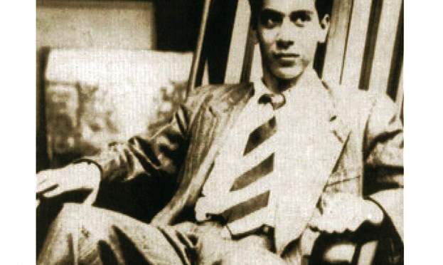 Como toca un ciego el cielo (Carlos Martínez Rivas)